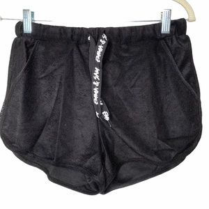 NWT LF Emma & Sam Black Shorts Women’s Medium